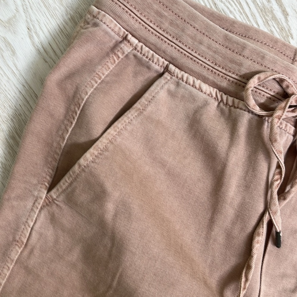 Women’s Gap size small dusty rose twill jogger. - Picture 3 of 6